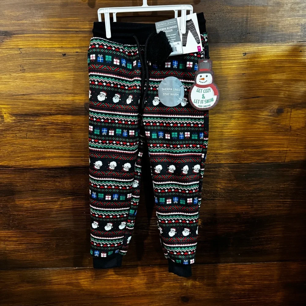 NWT Boys Berkeley Jensen Christmas Holiday Santa Clause Sherpa lined set
